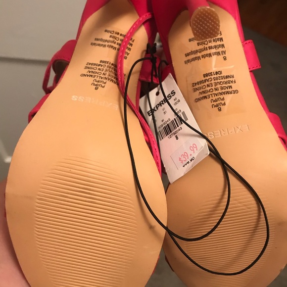 Hot summer heels!  Tags on. - Picture 4 of 4